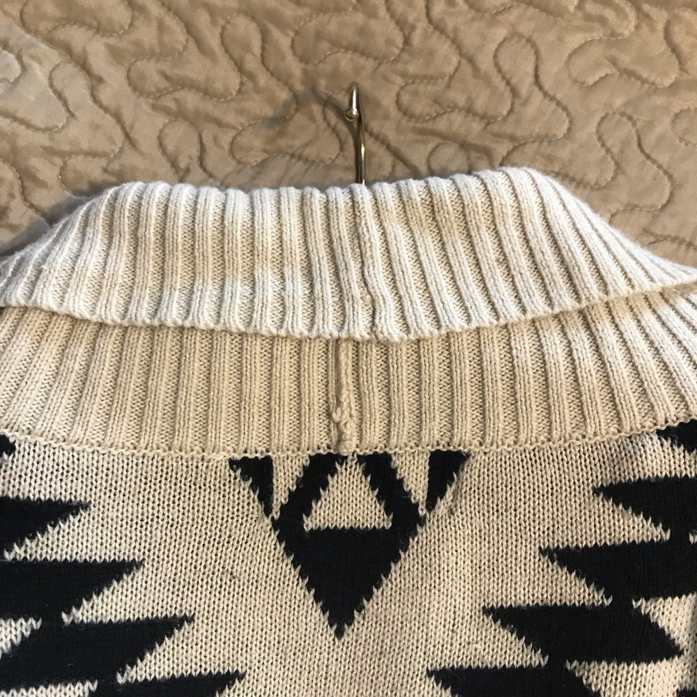 “LOVE CULTURE” Cardigan - Picture 5 of 10